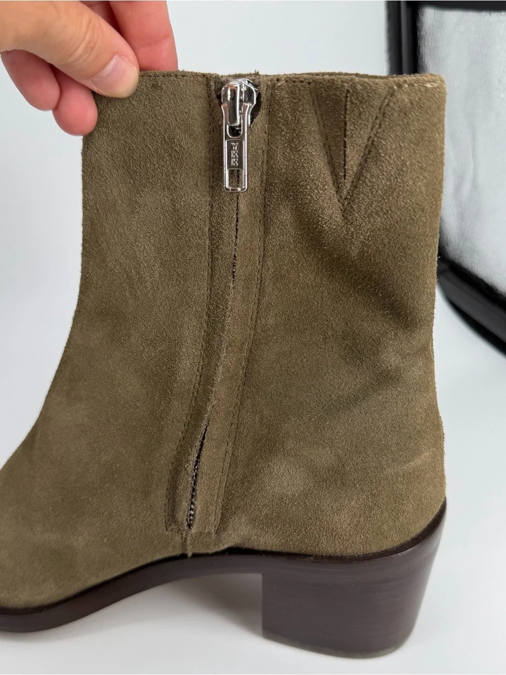 Madewel Suede Block Heel Ankle Boots Olive Green Size 7.5 NWOB